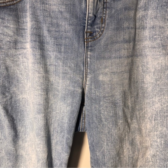 Torrid Bombshell Straight High-Rise Jeans Blue Acid Wash Size 20 - Picture 6 of 15